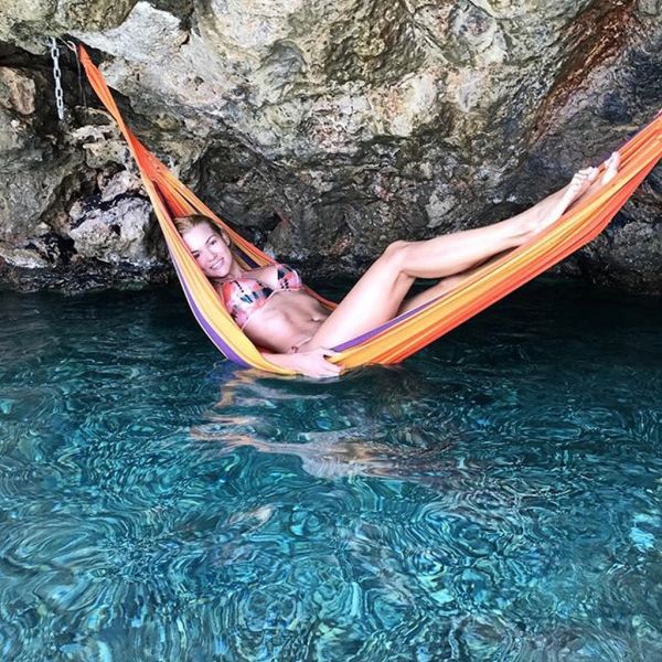 Το υπέροχο καλοκαίρι της Βίκυς Κάβουρα σε φωτογραφίες!