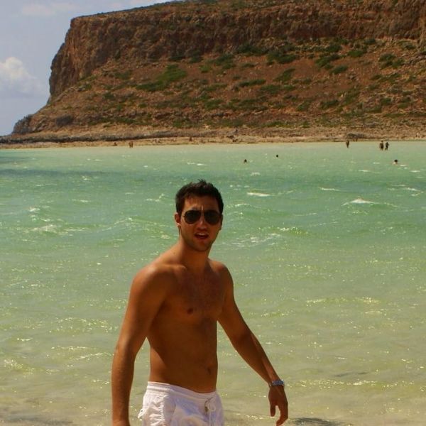 Ερωτευμένη η Ευαγγελία Αραβανή - Δείτε τον νέο της σύντροφο