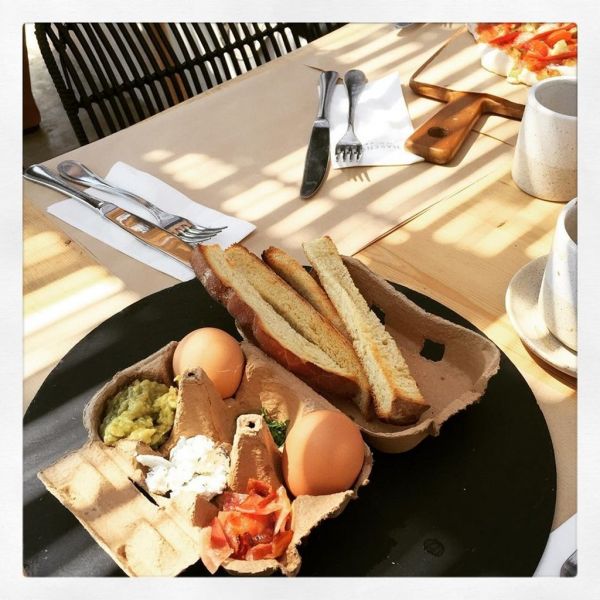 Ελιάνα Χρυσικοπούλου: Ζηλέψαμε το πρωινό, που απόλαυσε στη Μύκονο