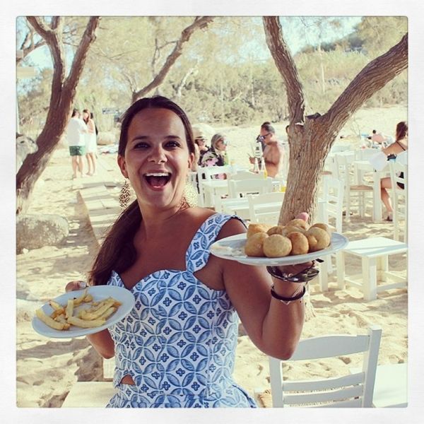 Ελιάνα Χρυσικοπούλου: Οι νέες φωτο από τη βάφτιση της κόρης της στη Μύκονο