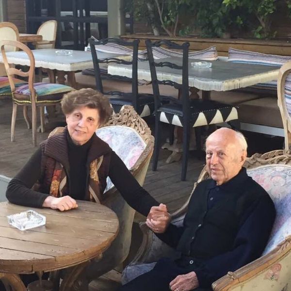 Ελληνίδα πρωταγωνίστρια μας «συστήνει» τους γονείς της