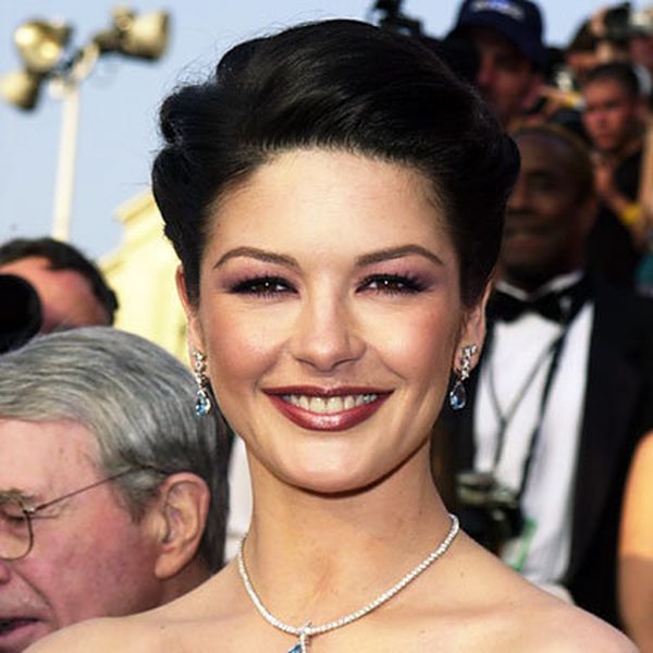 Catherine Zeta Jones: Η πλήρης μετάλλαξή της από το 1986 έως σήμερα!