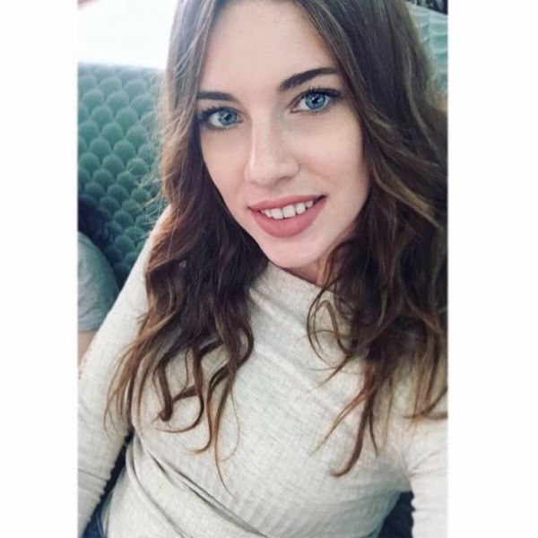 Αθηνά Τσάβες: «Όταν επιλέγεις πρακτορείο στο εξωτερικό, είναι ευκολότερο να δουλέψεις εκεί»