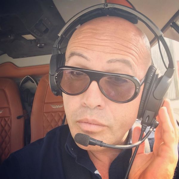 Στην Μύκονο ο Billy Zane