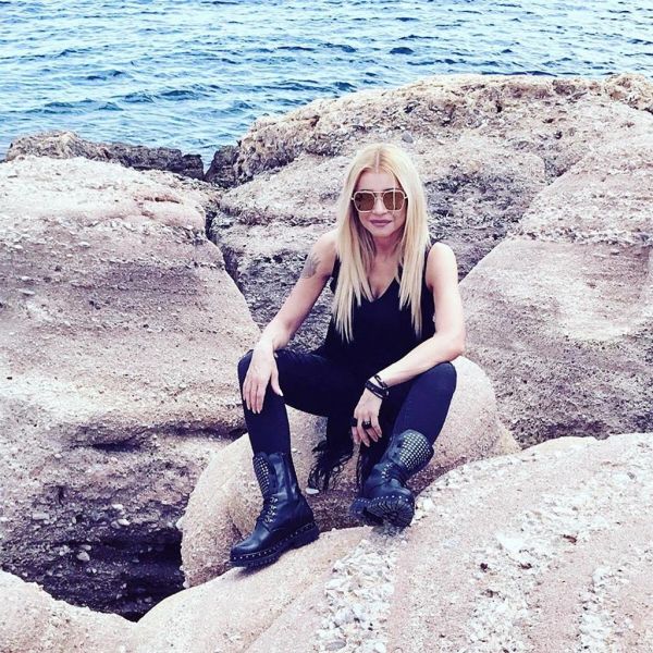 Στα backstage του νέου video clip της Λένας Παπαδοπούλου