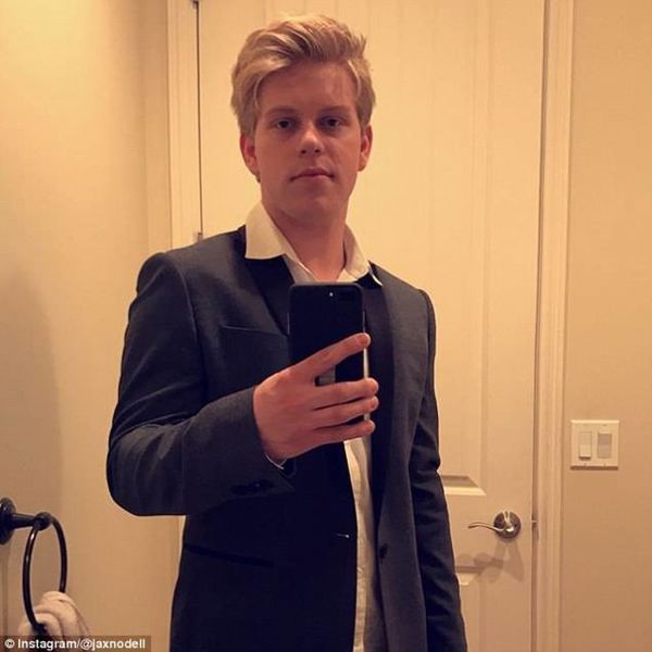 Σοκ: Βρέθηκε νεκρός στο διαμέρισμά του γνωστός 20χρονος ηθοποιός