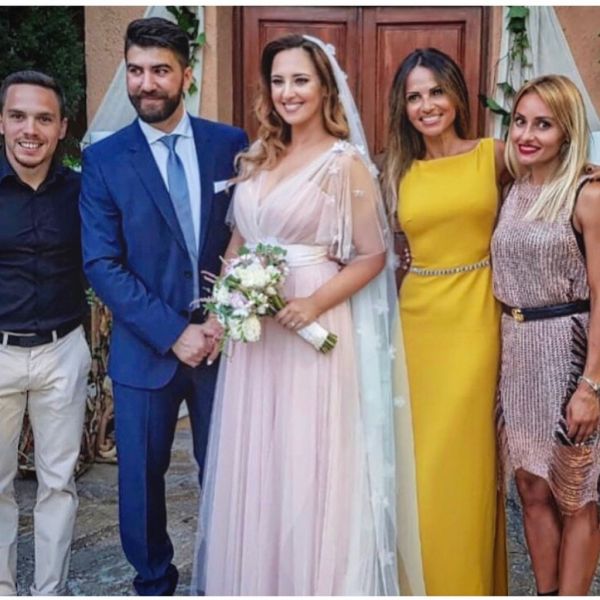 Μας την «έσκασε» η Κλέλια Πανταζή! Τελικά σήμερα ο γάμος της! Εικόνες από τον γάμο και τη δεξίωση