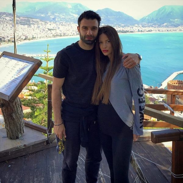 Τζαβέλλας-Πικράκη: Τον Οκτώβριο θα γίνουν γονείς