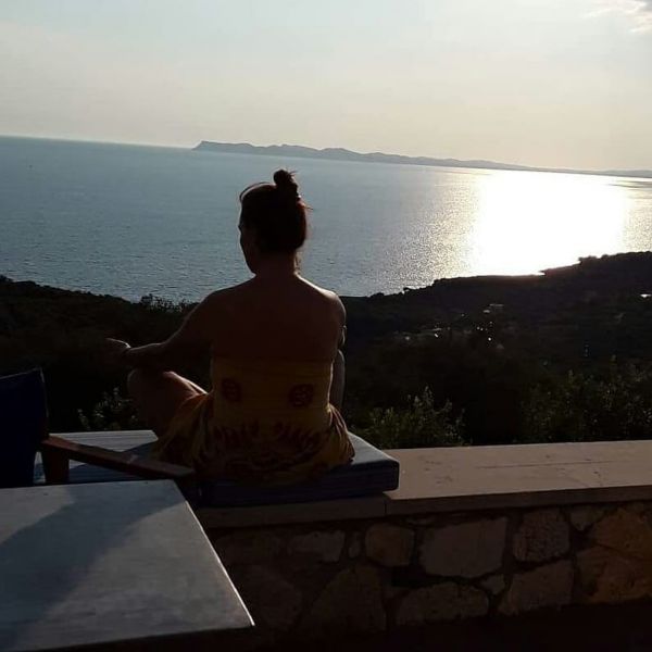 Η Βάνα Μπάρμπα είναι ζεν και μας στέλνει το μήνυμά της