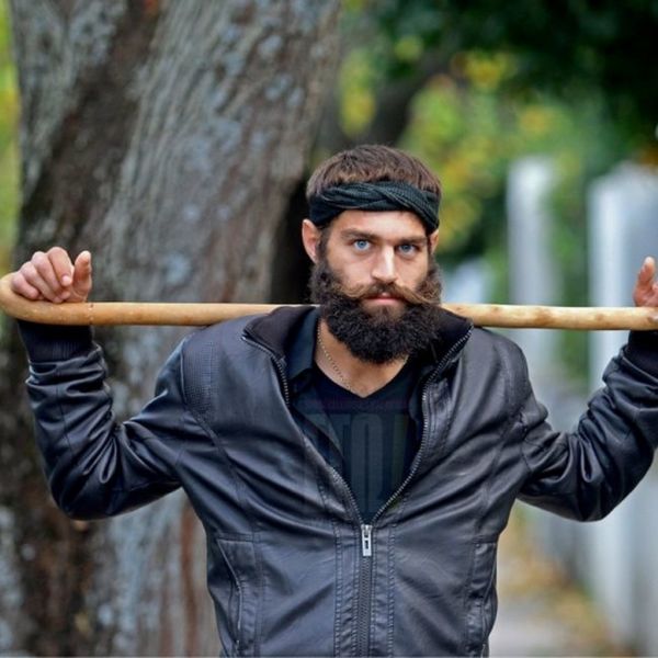 Κορίτσια ο Στάθης Στιβακτάκης αρραβωνιάστηκε! 