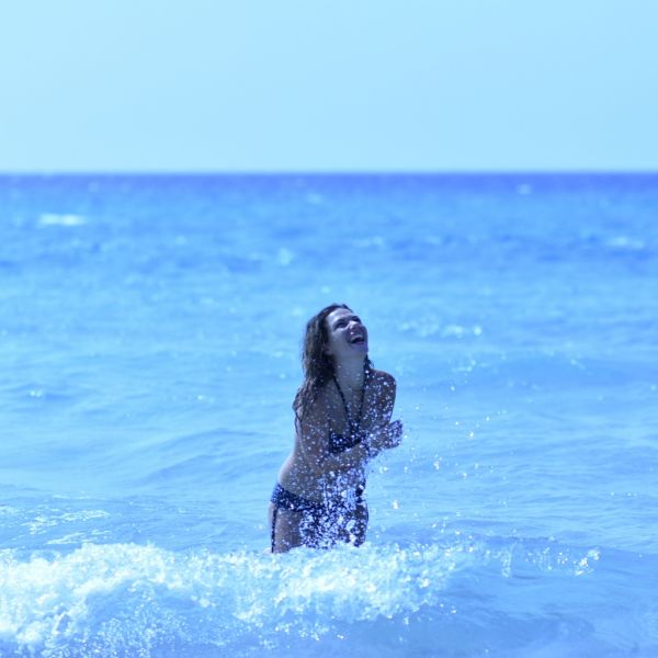 Η Βάσω Λασκαράκη πόσταρε φωτό της με μαγιό και «έριξε» το instagram