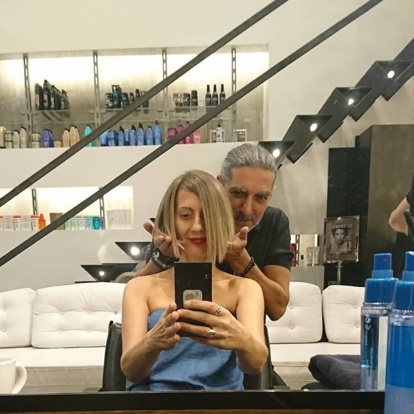 Νέο look για την Βίκυ Βολιώτη. Δείτε την αλλαγή στα μαλλιά της