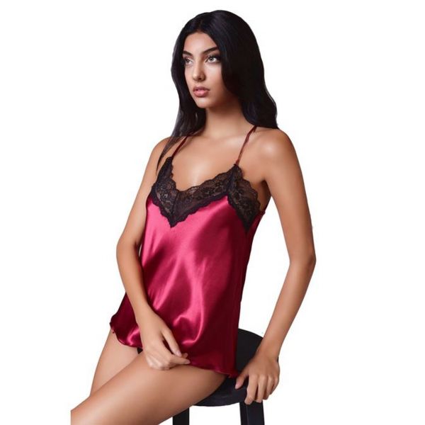 GNTM: Σάλος με τις γυμνές φωτογραφίες παίκτριας του ριάλιτι 