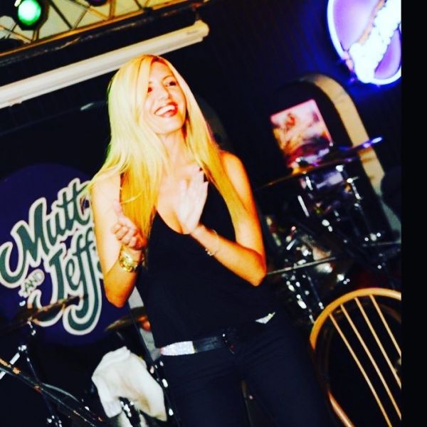 Κατερίνα Τοπάζη 