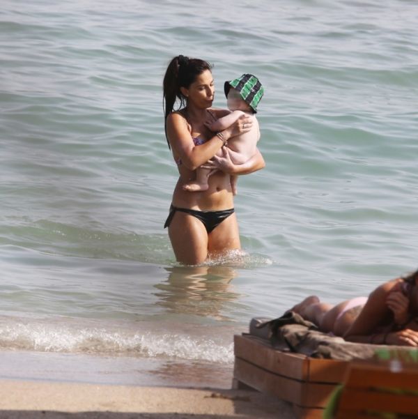 Μια τρυφερή μανούλα η Κατερίνα Παπουτσάκη