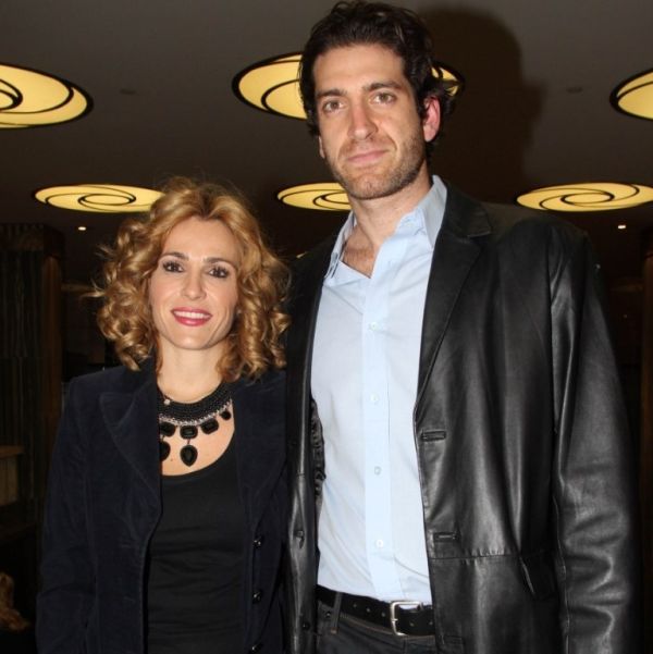 Ευτυχισμένοι μαζί!