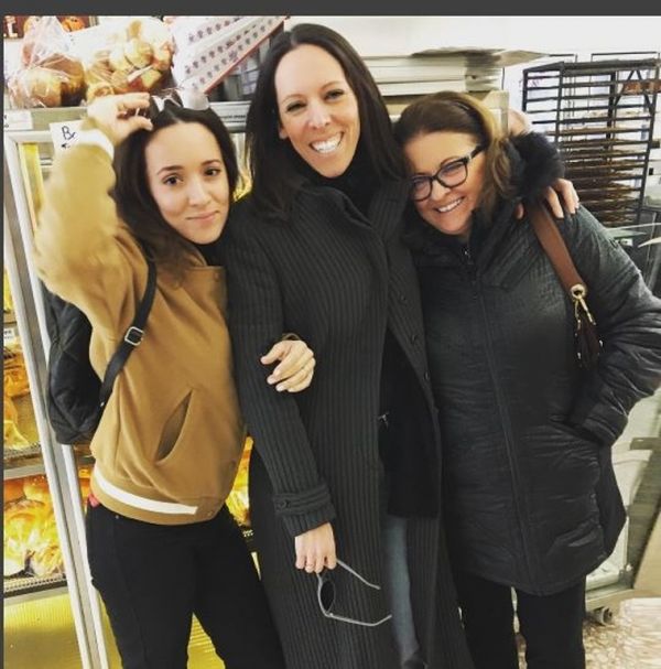 Καλομοίρα: Η βόλτα με τη μητέρα της (φωτό)