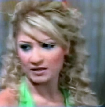 Φαίη Σκορδά: Πόσο έχει αλλάξει στυλιστικά από το ξεκίνημά της μέχρι σήμερα; (φωτό)