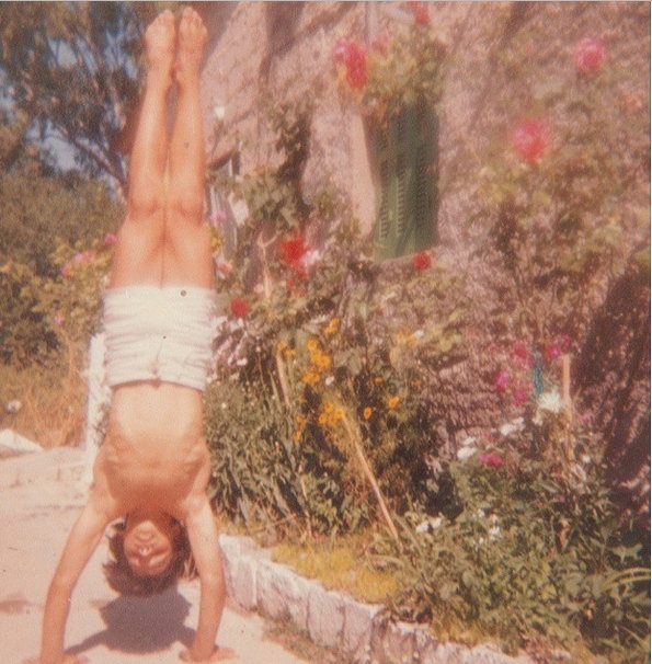 Σάκης Ρουβάς: Ο τραυματισμός που τον οδήγησε στο νοσοκομείο και η απάντηση του τραγουδιστή