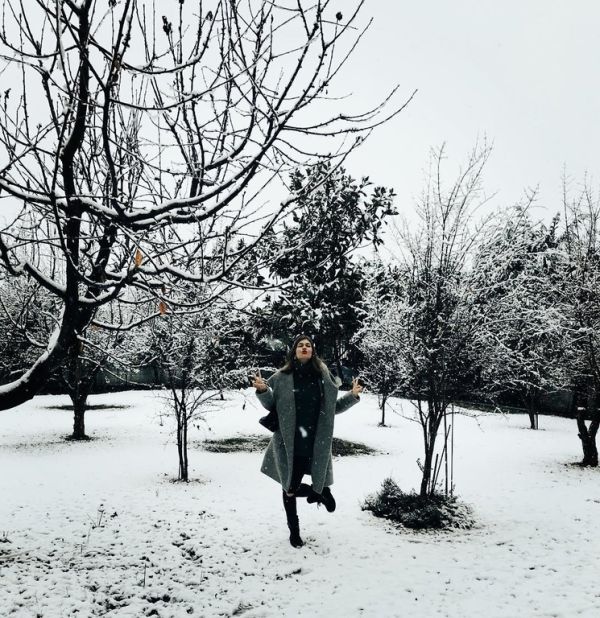 Ελληνίδα ηθοποιός ποζάρει στα χιόνια!