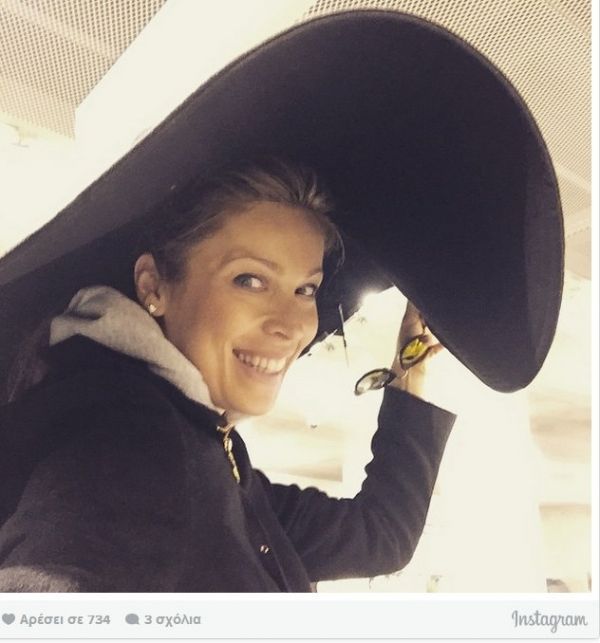 Με καπέλο-υπερπαραγωγή στην παραλία το φετινό καλοκαίρι η… 