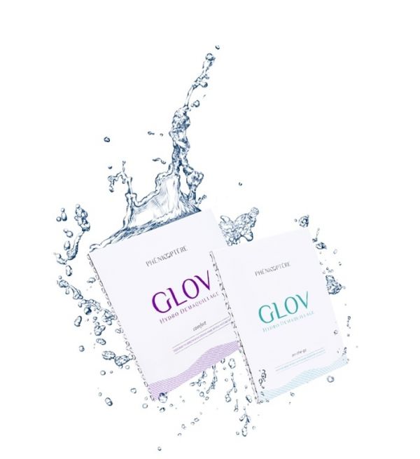 GLOV: Ντεμακιγιάζ με το…  γάντι!