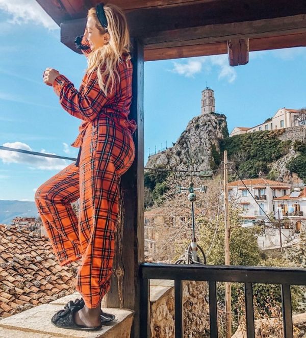 Κωνσταντίνα Σπυροπούλου: Απόδραση στην Αράχωβα!