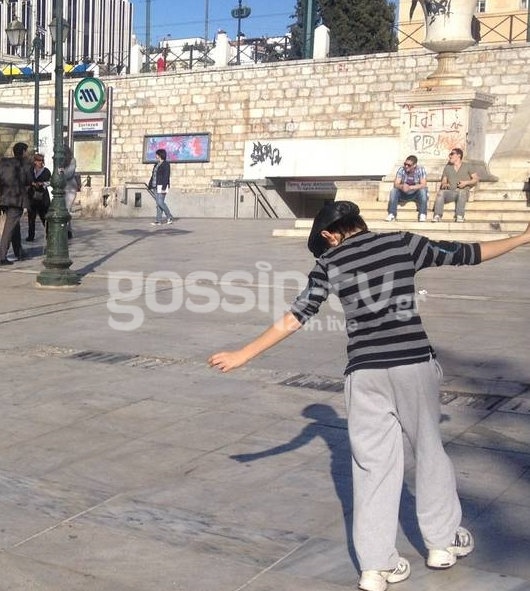 Στο Σύνταγμα ο Δημήτρης Κολλάτος!