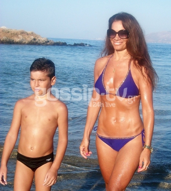 Έλλη Αγγελιδάκη: Τρυφερή μανούλα! 