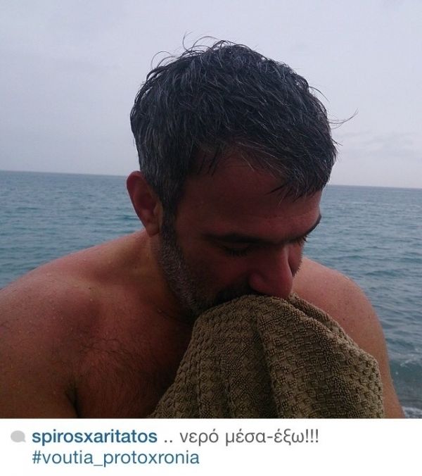 Ποιος επώνυμος βούτηξε σήμερα στην θάλασσα; 