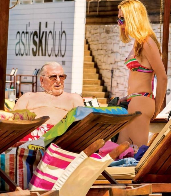 Ο έρωτας χρόνια δεν κοιτά! 