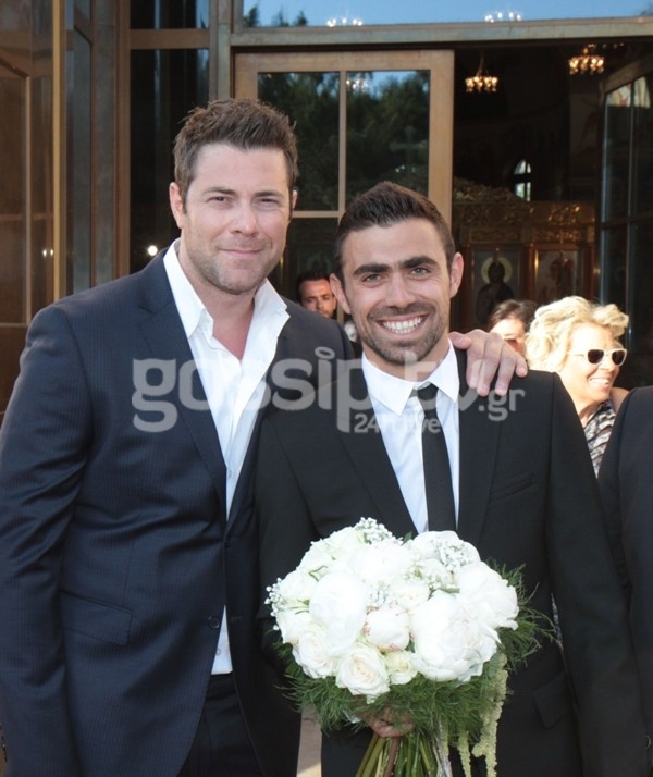 Το φωτογραφικό άλμπουμ του γάμου του Γιάννη Μανιάτη! 