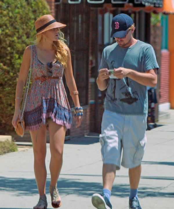 DiCaprio-Lively: Για ψώνια στο σουπερμάρκετ 