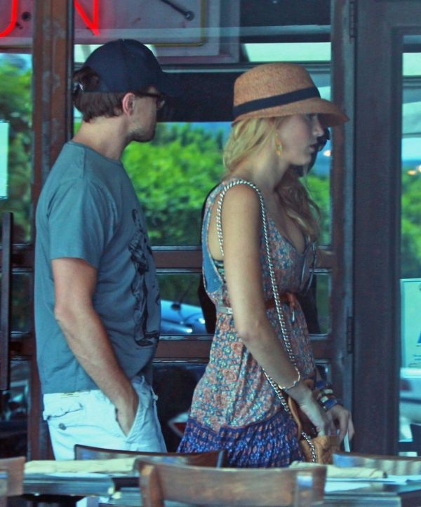 DiCaprio-Lively: Για ψώνια στο σουπερμάρκετ 