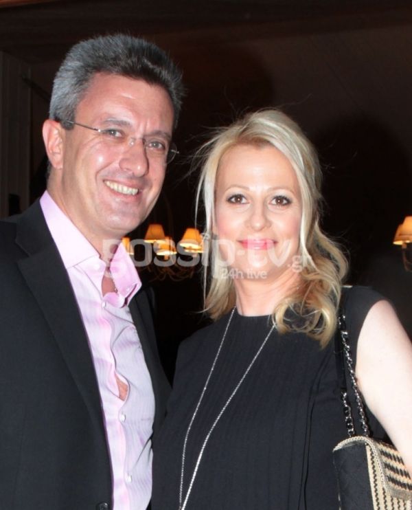 Χατζηνικολάου – Τσολακάκη: Περιμένοντας την κόρη τους