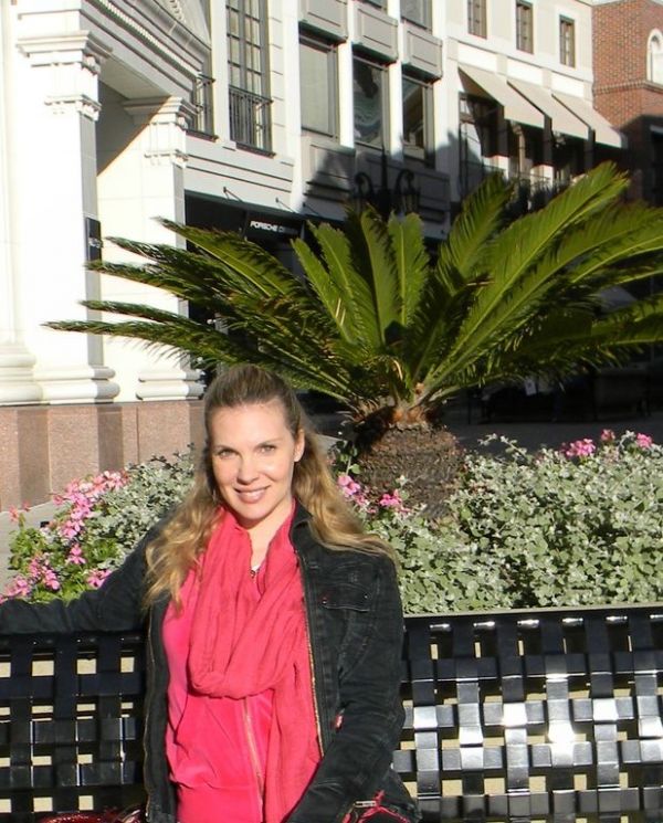 Happy in New York η Χριστίνα Αλούπη