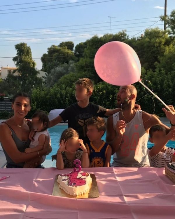 Σπανούλης-Χοψονίδου: Η κόρη τους Αιμιλία έγινε τριών ετών