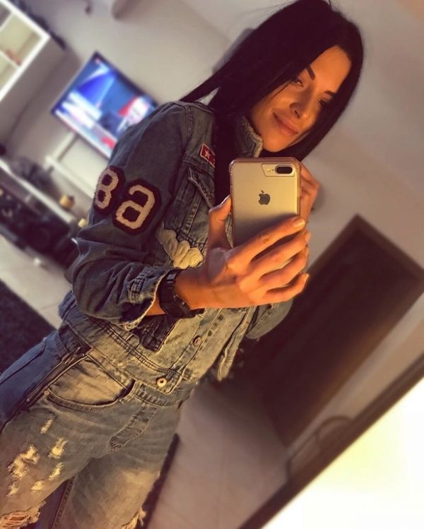 Survivor 2: Διάσημοι: Ξένια των Rec: Η sexy τραγουδίστρια που θα κάνει… αίσθηση