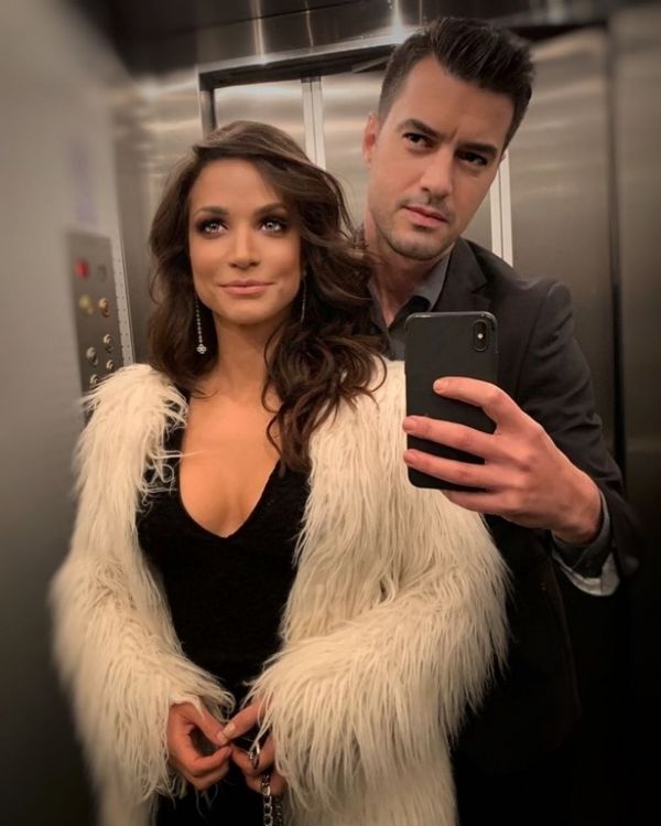 Κατερίνα Γερονικολού: Η selfie με τον Τσιμιτσέλη στο ασανσέρ (pic)