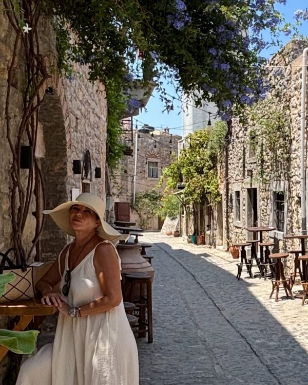 Σοφία Αλιμπέρτη