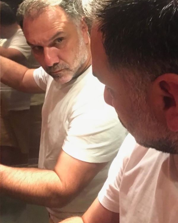 Ο Γρηγόρης Αρναούτογλου ζητά… βοήθεια