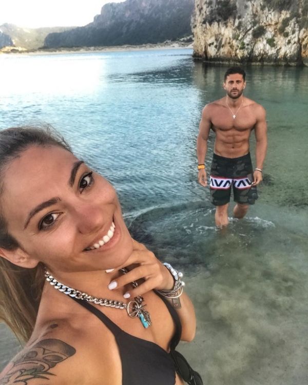 Ευρυδίκη Βαλαβάνη: Μην την ενοχλείτε κάνει διακοπές