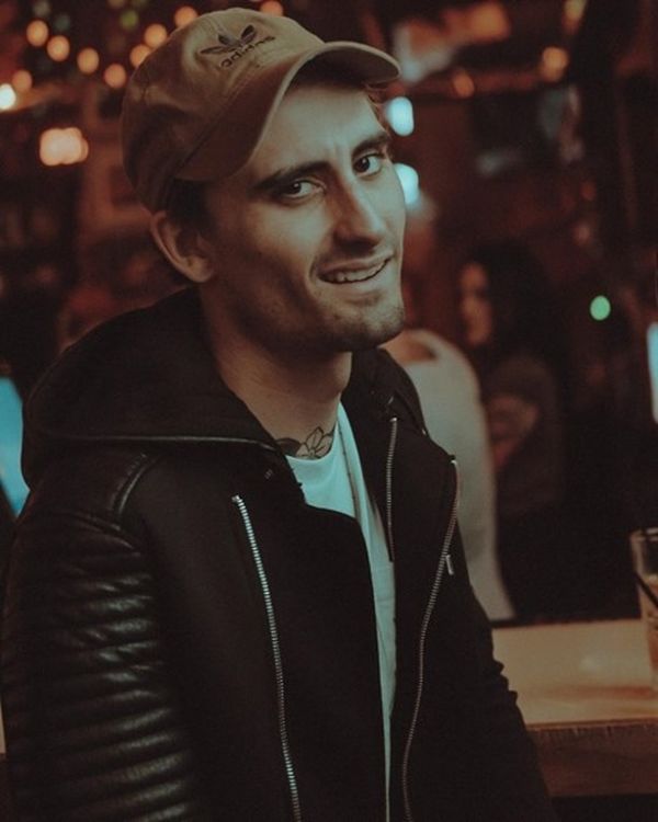 Θλίψη: Πέθανε στα 28 του χρόνια γνωστός τραγουδιστής 