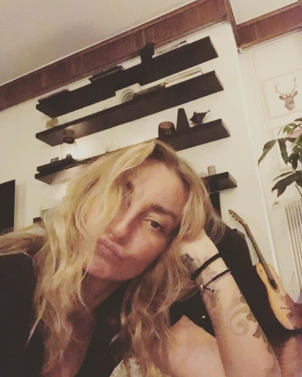 Το μήνυμα της Ρέβη: «Επειδή με ρωτάτε αν η ζωή μου είναι σαν το Instagram μου…»