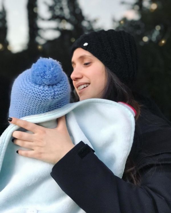 Λυδία Παπαϊωάννου: H πρώτη φωτό με τον γιο της