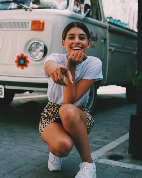 Demy: «Είμαι εξαρτημένη από το κινητό μου»