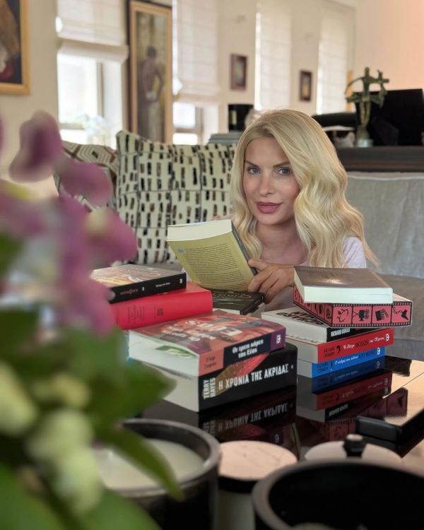 Ελένη Μενεγάκη 