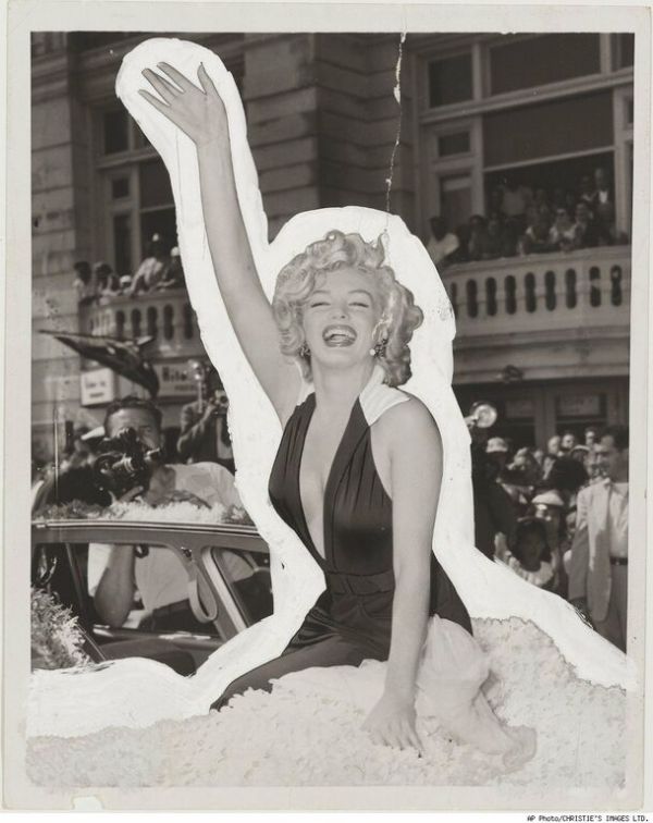 Το Playboy βγαίνει στο... σφυρί!