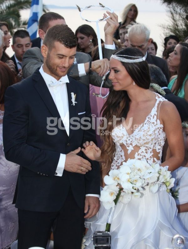 Το φωτογραφικό άλμπουμ του γάμου της Μάντυ Περσάκη και του Αλέξανδρου Νικολαΐδη