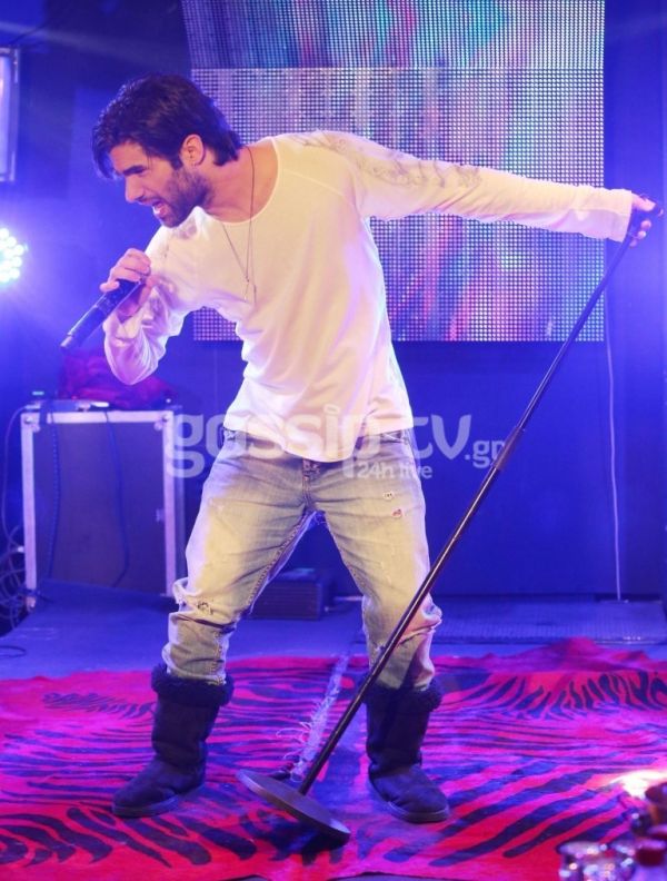 Στα γυρίσματα του video clip του Άρη Πλασκασοβίτη